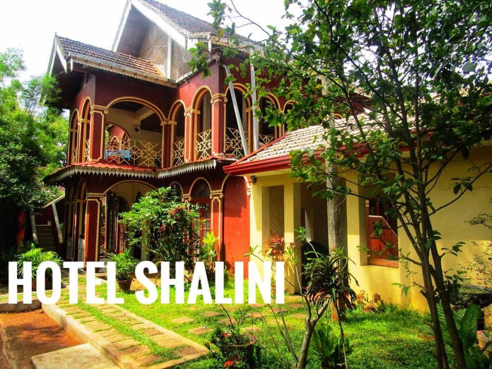Hotel Shalini Anuradhapura Exterior photo